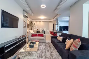Apartamento &agrave; venda - 165m&sup2; - Centro