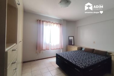 Apartamento para alugar - 130m&sup2; - Centro