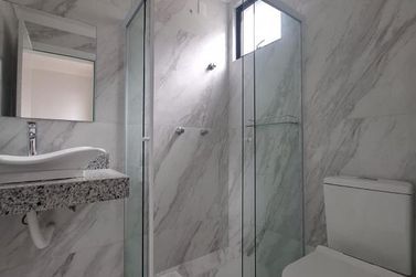 Apartamento para alugar - 110m&sup2; - Meia Praia