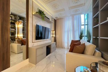 Apartamento &agrave; venda - 210m&sup2; - Centro