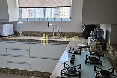 Apartamento &agrave; venda - 78m&sup2; - Meia Praia