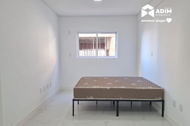 Apartamento para alugar - 135m&sup2; - Centro