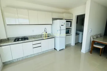 Apartamento &agrave; venda - 139m&sup2; - Meia Praia