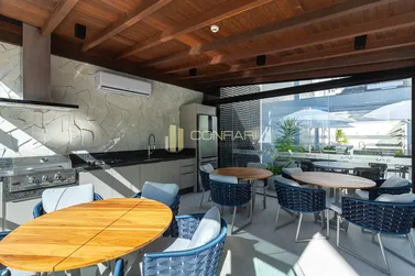 Apartamento &agrave; venda - 125m&sup2; - Meia Praia