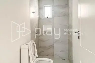Apartamento &agrave; venda - 140m&sup2; - Meia Praia
