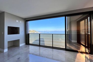 Apartamento &agrave; venda - 185m&sup2; - Centro