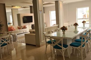 Apartamento &agrave; venda - 82m&sup2; - Meia Praia
