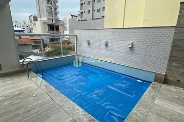 Apartamento &agrave; venda - 145m&sup2; - Meia Praia