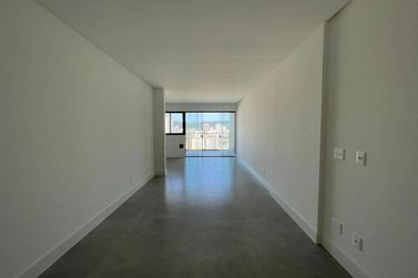 Apartamento &agrave; venda - Meia Praia