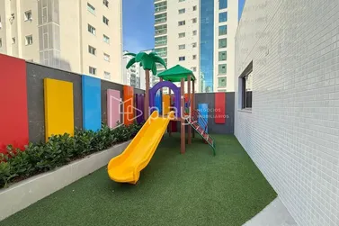 Apartamento &agrave; venda - 105m&sup2; - Centro