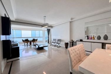 Apartamento &agrave; venda - 185m&sup2; - Barra Sul