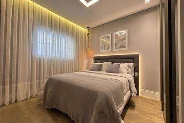 Apartamento &agrave; venda - 140m&sup2; - Meia Praia