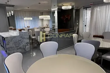 Apartamento &agrave; venda - 163m&sup2; - meia praia