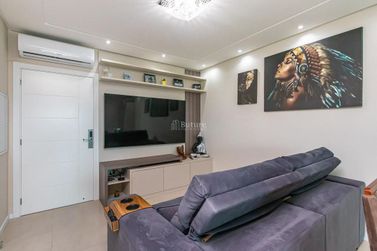 Apartamento &agrave; venda - 81m&sup2; - Meia Praia