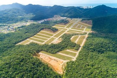 Terreno &agrave; venda - 300m&sup2; - V&aacute;rzea do Ranchinho