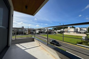 Casa &agrave; venda - 265m&sup2; - Santa Regina