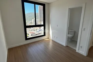 Apartamento &agrave; venda - 109m&sup2; - Centro