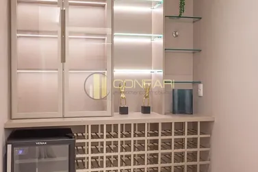 Apartamento &agrave; venda - 274m&sup2; - Meia Praia