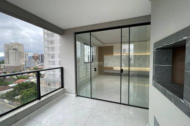 Apartamento &agrave; venda - Meia Praia
