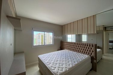 Apartamento &agrave; venda - 190m&sup2; - Meia Praia
