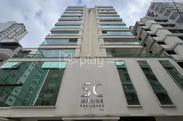 Apartamento &agrave; venda - 110m&sup2; - Meia Praia