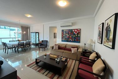 Apartamento &agrave; venda - Meia Praia