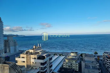 Apartamento &agrave; venda - 207m&sup2; - Meia Praia