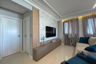 Apartamento &agrave; venda - 93m&sup2; - Centro