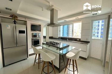 Apartamento para alugar - 392m&sup2; - Centro