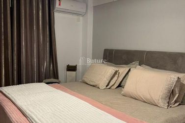 Apartamento &agrave; venda - 90m&sup2; - Centro