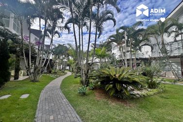 Casa para alugar - 166m&sup2; - Praia do Estaleiro