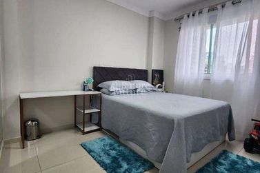 Apartamento &agrave; venda - Meia Praia