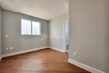 Apartamento &agrave; venda - 190m&sup2; - Meia Praia