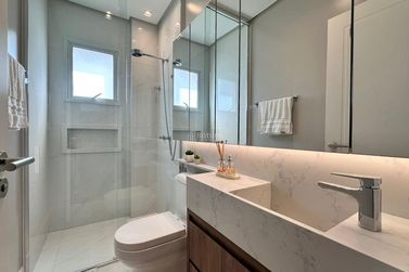 Apartamento &agrave; venda - 160m&sup2; - Centro