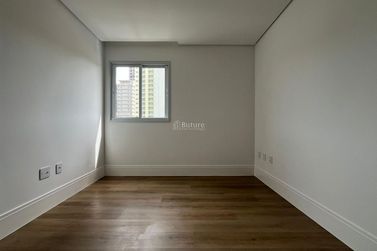 Apartamento &agrave; venda - 243m&sup2; - Canto da Praia