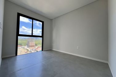Apartamento &agrave; venda - 40m&sup2; - Meia Praia
