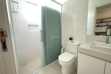 Apartamento &agrave; venda - 193m&sup2; - Meia Praia