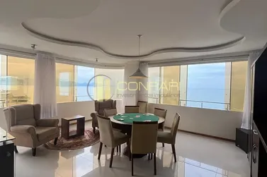 Apartamento &agrave; venda - 212m&sup2; - Meia Praia