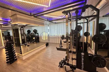 Apartamento &agrave; venda - 207m&sup2; - Meia Praia