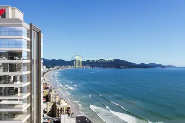 Apartamento &agrave; venda - 211m&sup2; - Meia Praia