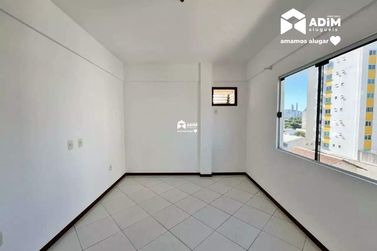 Apartamento para alugar - 65m&sup2; - Tabuleiro