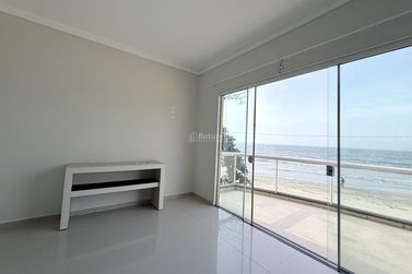 Casa &agrave; venda - 170m&sup2; - 