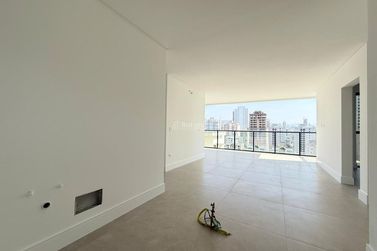 Apartamento &agrave; venda - 132m&sup2; - Castelo Branco