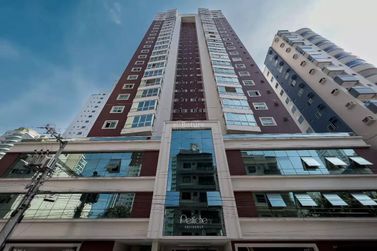 Apartamento &agrave; venda - 125m&sup2; - Centro