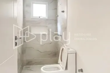 Apartamento &agrave; venda - 140m&sup2; - Meia Praia