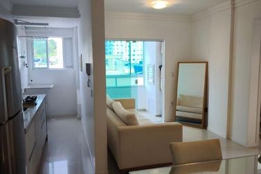 Apartamento para alugar - 65m&sup2; - Municipios