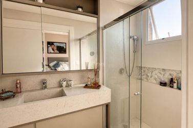 Apartamento &agrave; venda - 131m&sup2; - Centro