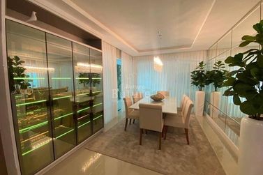 Apartamento &agrave; venda - Meia Praia