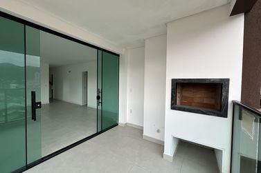 Apartamento &agrave; venda - 134m&sup2; - Balne&aacute;rio Pereque
