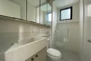 Apartamento &agrave; venda - 163m&sup2; - Meia Praia